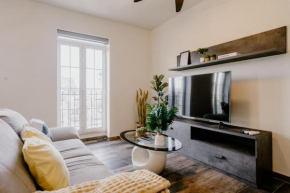 LA88 Bayview Apartment III
